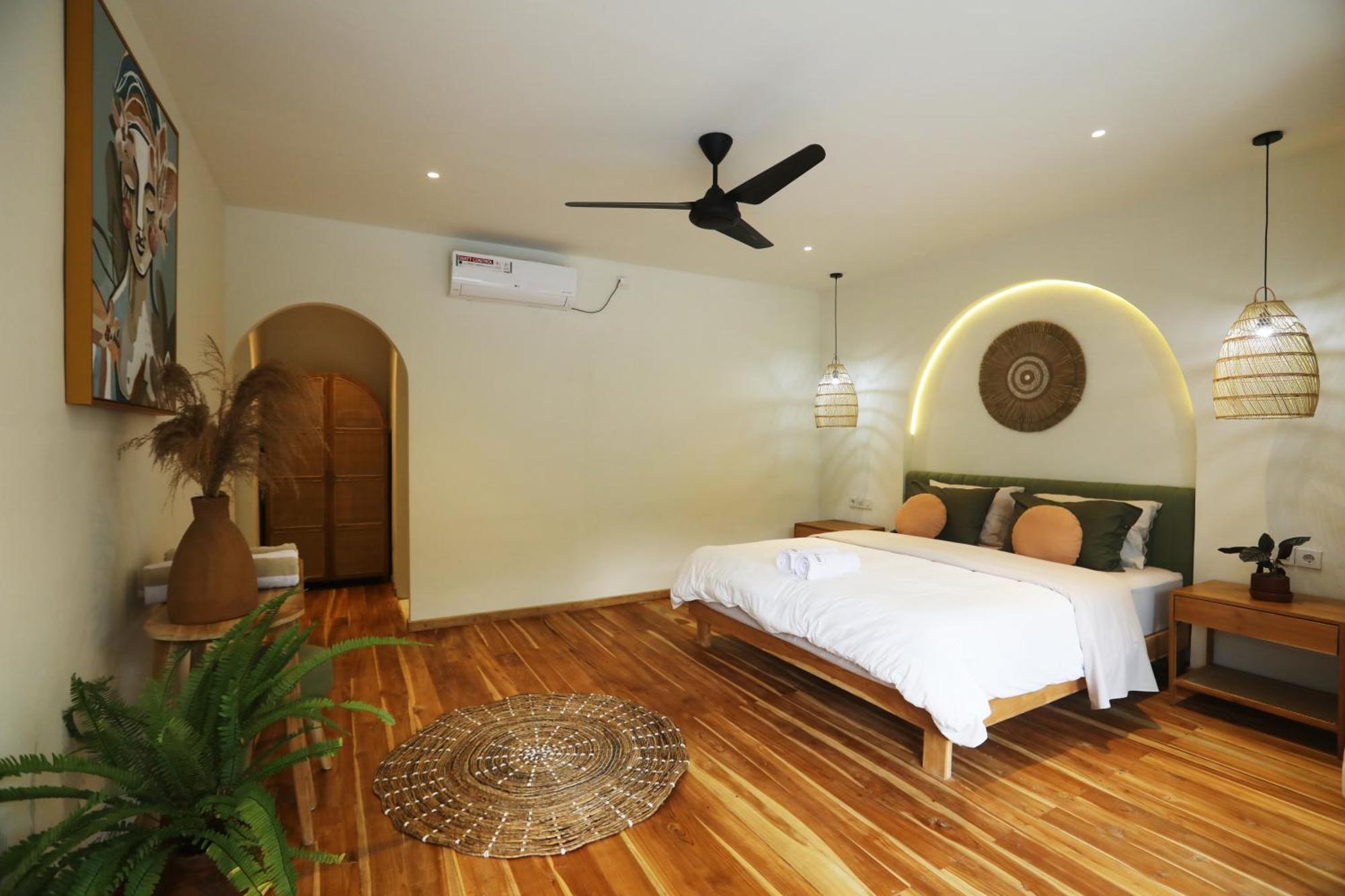 Tiu Oasis Lombok Hotel Kuta  Buitenkant foto
